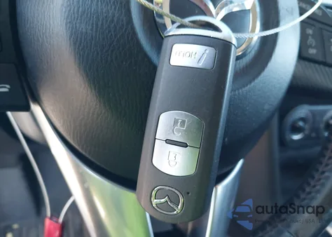 2014 Mazda Mazda3 I Touring из США, поврежденный, VIN JM1BM1L75E1205049